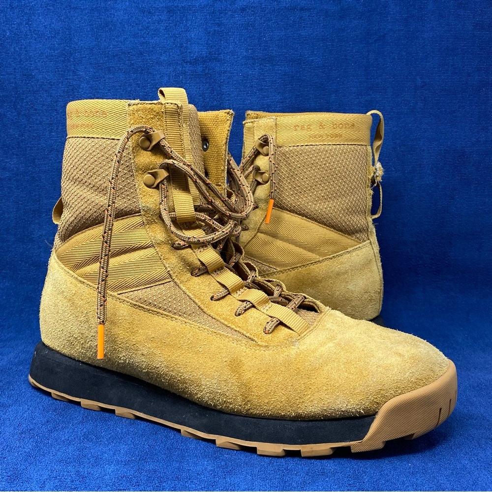 Rag & Bone mens Suede Military Boots size 43.5 (fits US 9.5)  MSRP $500